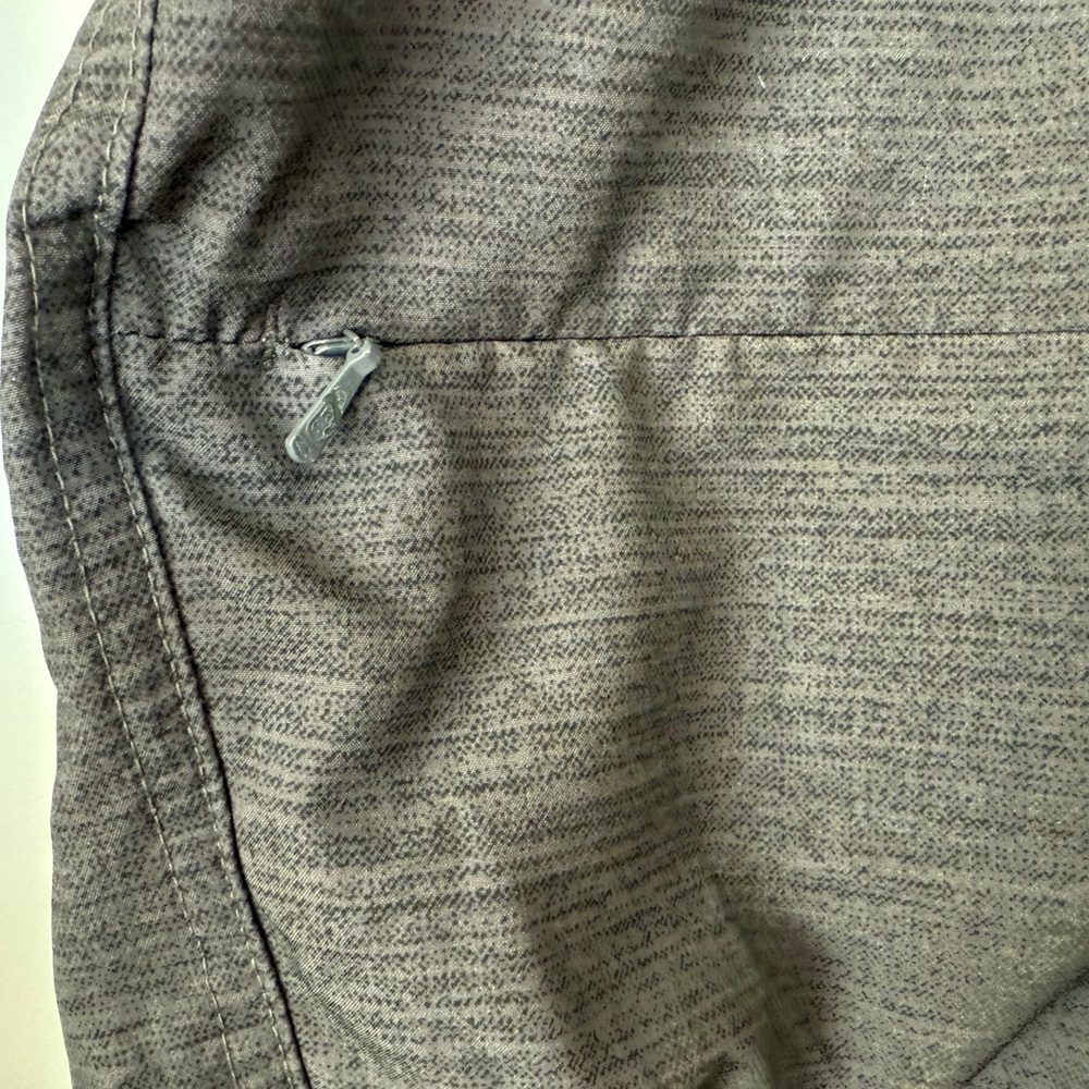 Columbia Men's Gray Shorts, 3X - Picture 3 of 8